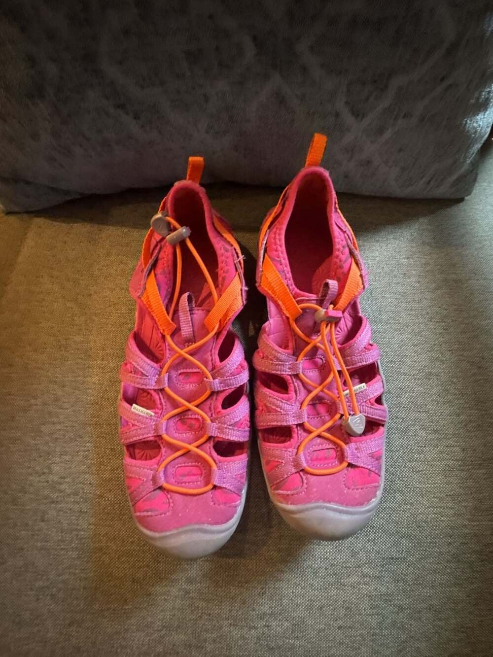 Keen Moxie Sandal Wowmns Size 5 US Pink Orange Water Shoes